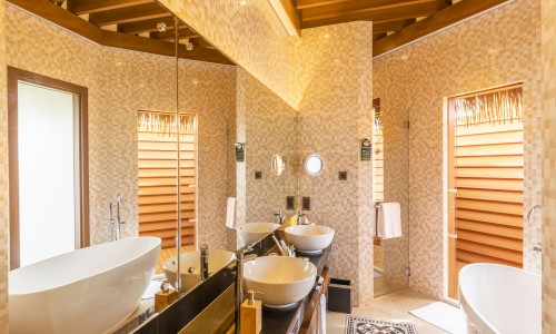 Mercure Maldives Kooddoo Resort